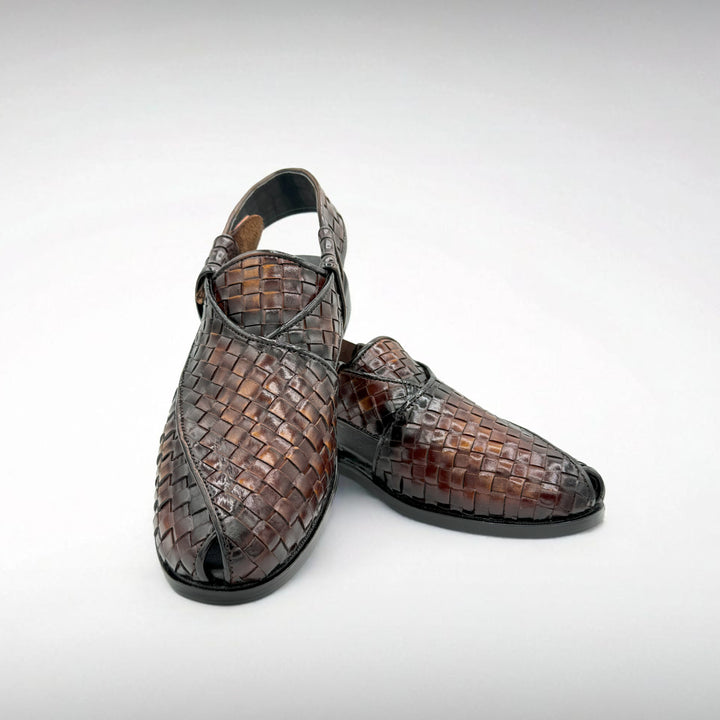 The Handwoven Leather Peshawari Chappal – A Blend of Tradition & Craftsmanship