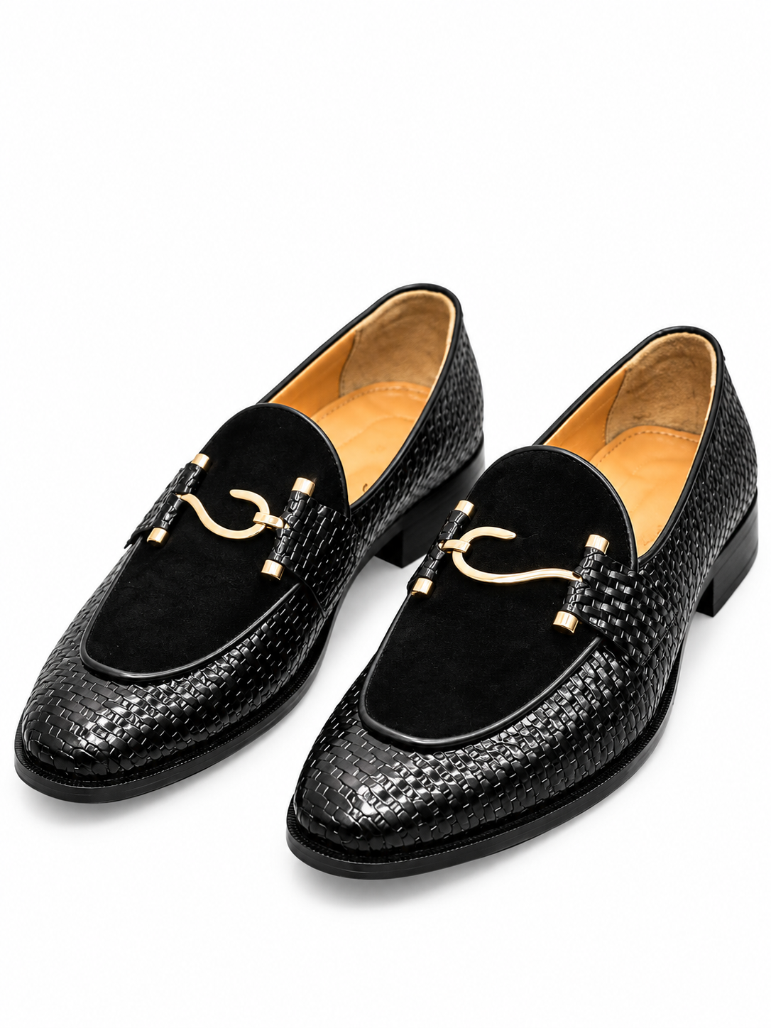The Woven Horsebit